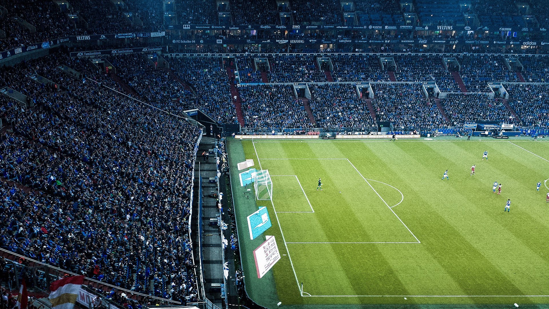 战术“奇兵”大揭秘:助球队赢得关键比赛的秘密武器,战术cqb