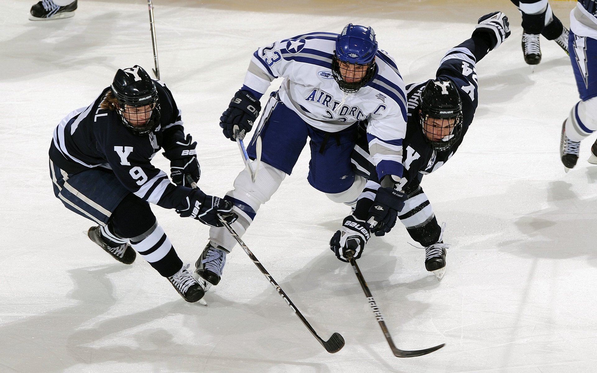 开云APP-智能设备：让比赛更加公平、更具观看体验，智能设备是啥